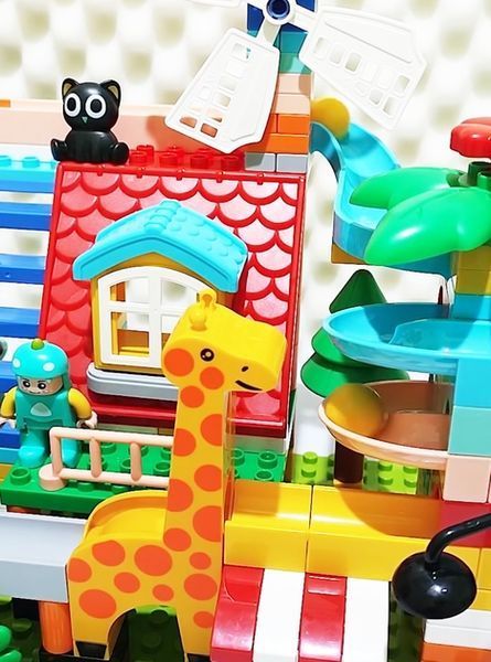 Building Blocks Set 255 Pieces Fun Slides for Kids