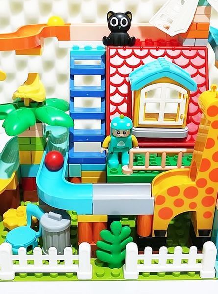 Building Blocks Set 255 Pieces Fun Slides for Kids